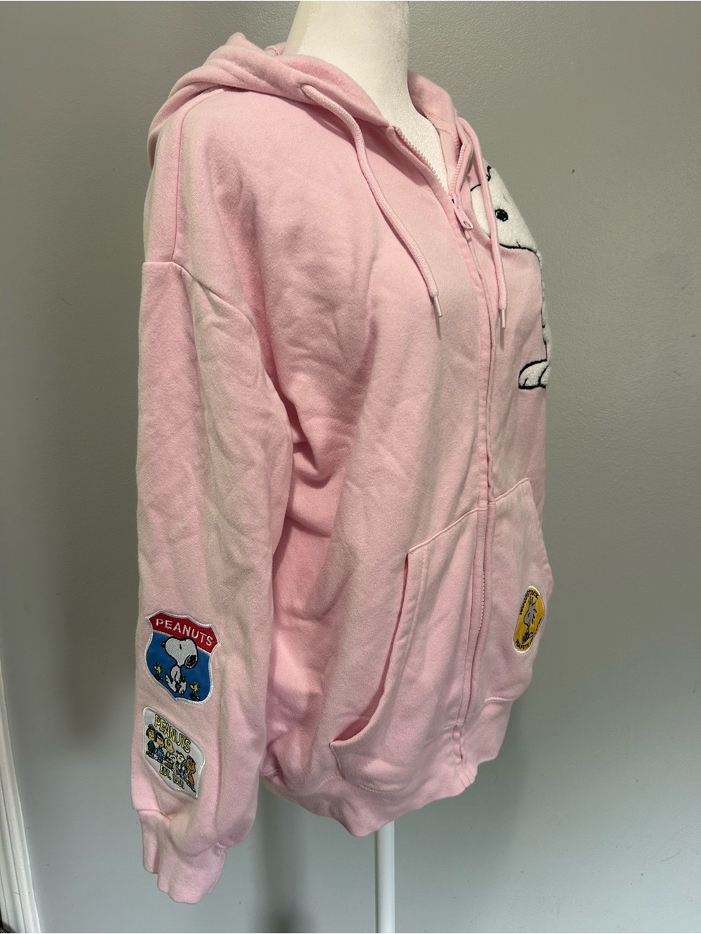 Women’s Peanuts Pink Snoopy & Woodstock Zip-Up Hoodie - Picture 5 of 11